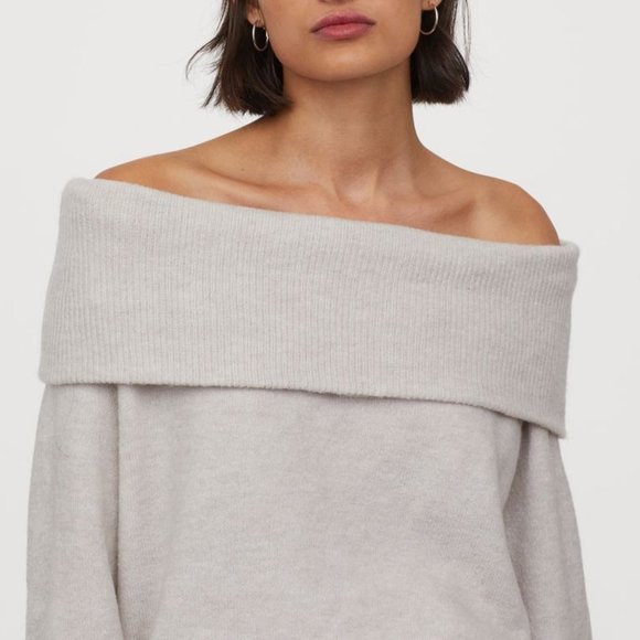 H&M Sweaters - H&M Wool Blend Off-The-Shoulder Knit Sweater (EUC)